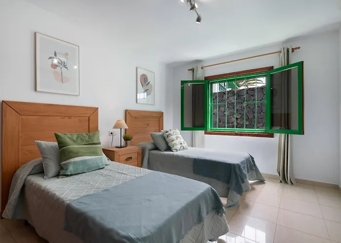 Mirafondo Holiday home Tias